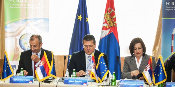 11 June 2015, EU–Serbia High Level Conference and Seminar on Climate Change, organised by ECRAN Secretariat with EC TAIEX Unit. From left: H.E. Michael Davenport, Head of the EUD to Serbia; Maros Sefcovic, Vice President of the European Commission, in charge of Energy Union; and Dr Snezana Bogosavljevic-Boskovic, Minister of Agriculture and Environmental Protection, Serbia. 