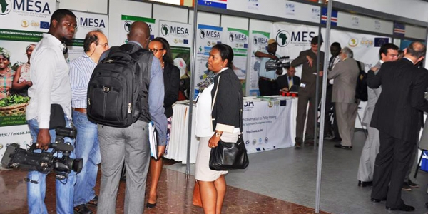 MESA participation the third Session of the African Ministerial Conference on Meteorology, 10-14 Feb 2015, Praia, Cabo Verde. The MESA exhibition caught the attention of many participants. The MESA and Meteorological Satelites Side event  was attended by many participants.  
